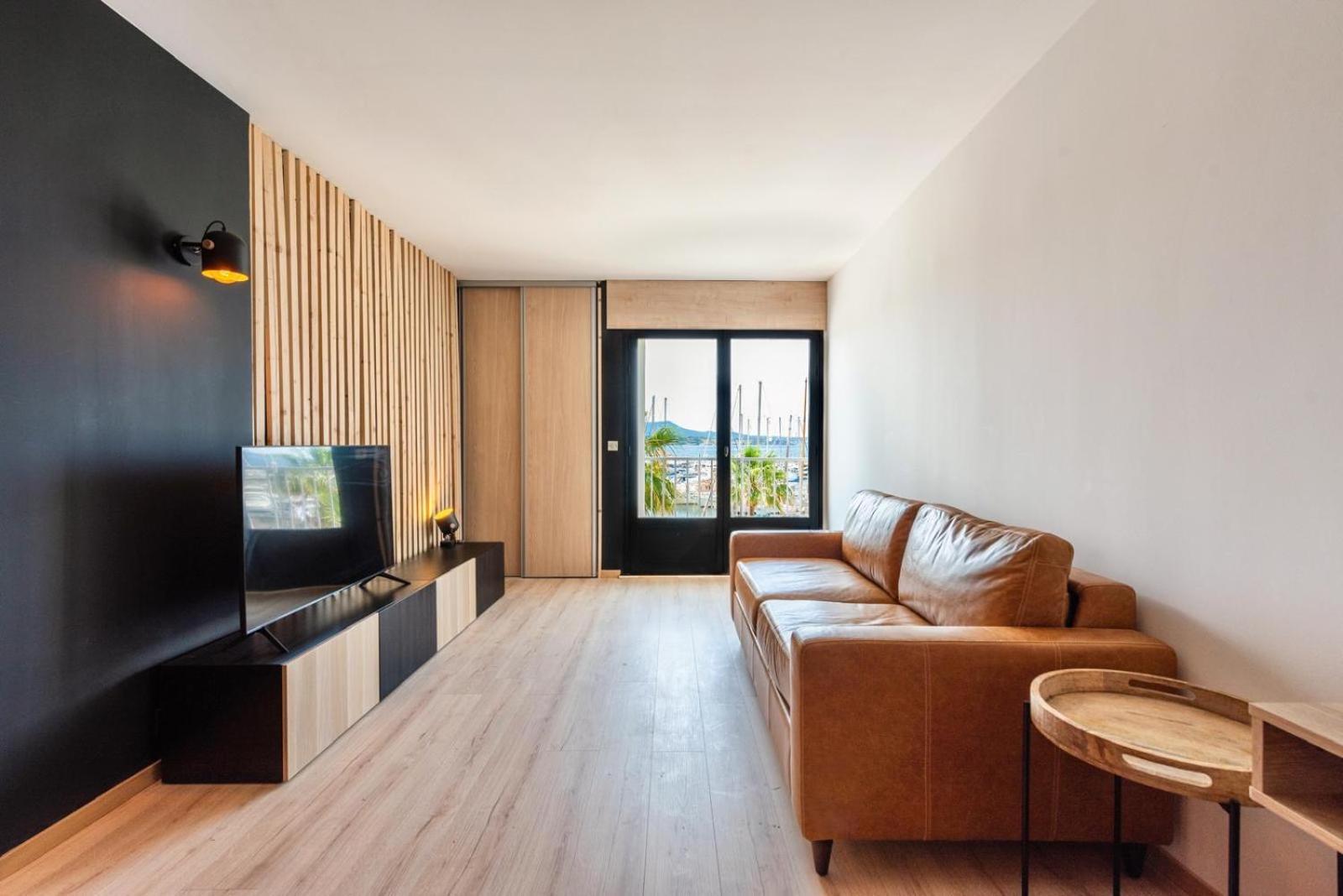 Studio Au Port De Sanary Extérieur photo